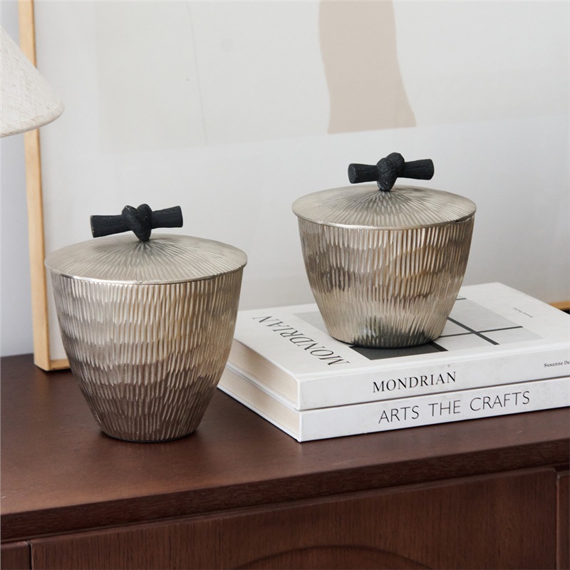Decor Lighting India - Tarro de almacenamiento con textura plateada