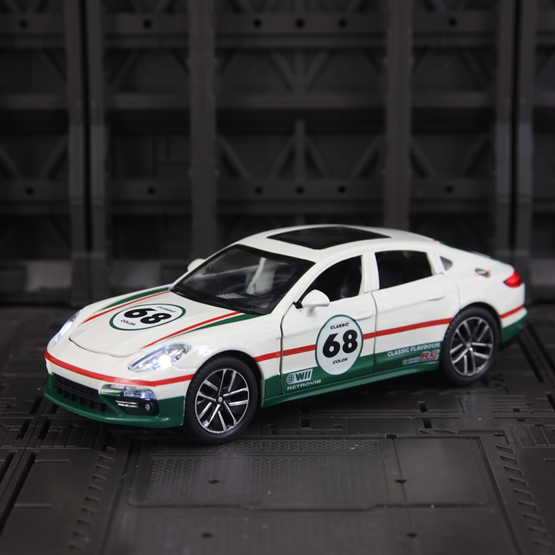 Decor Lighting Returns - 1:32 Simulación Porsche Panamera Track Edition