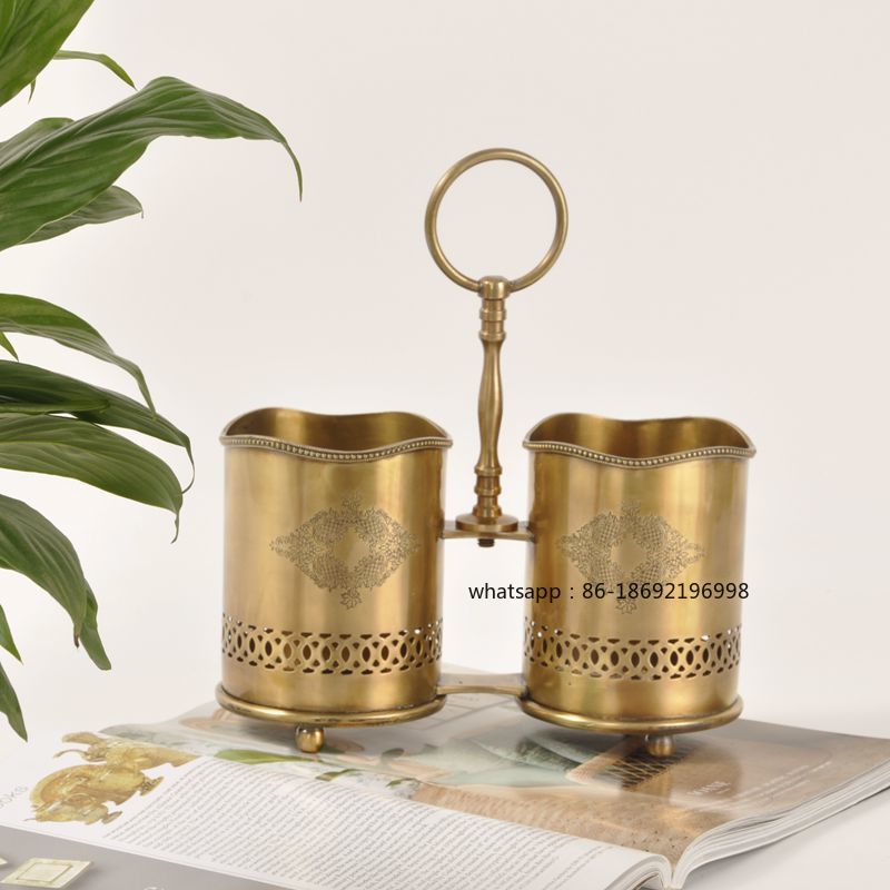 Tubo para cubiertos con mango  - Decor Lighting India reseña y precio