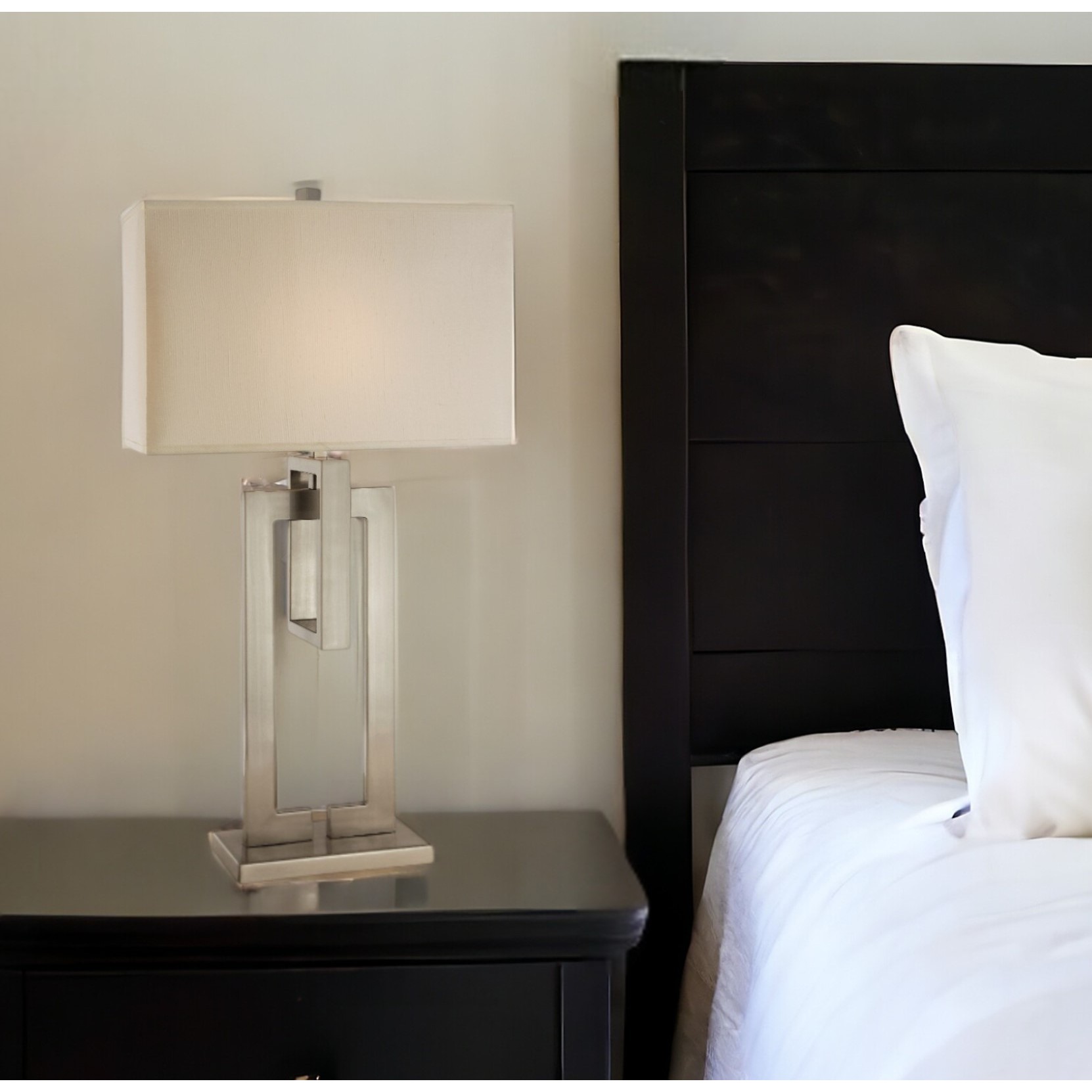 Lámpara de escritorio con diod - Geometric Lamp Shade reseña y precio