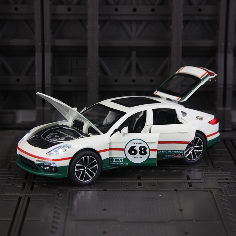 1:32 Simulación Porsche Paname - Decor Lighting Returns reseña y precio
